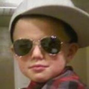 Meet your Posher, Kyle